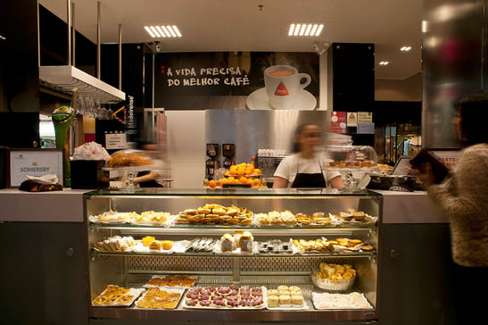 staff-amoreiras-montra